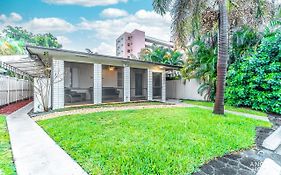 Pompano Vacation Apt Between Intracoastal And Beach!